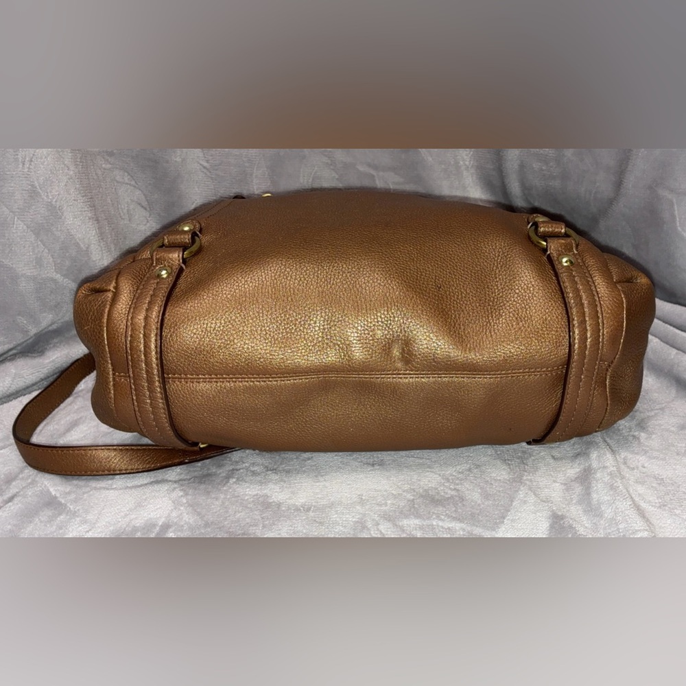 Coach Alexandria Metallic Copper Pebbled Leather Extra Large Two Way Tote - Picture 5 of 10